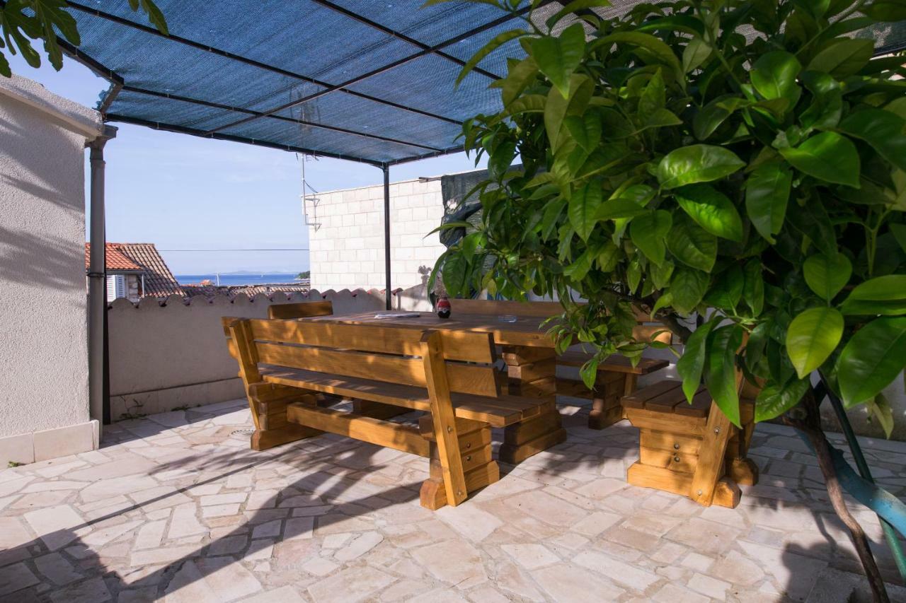 Strma Apartments Vis Kültér fotó