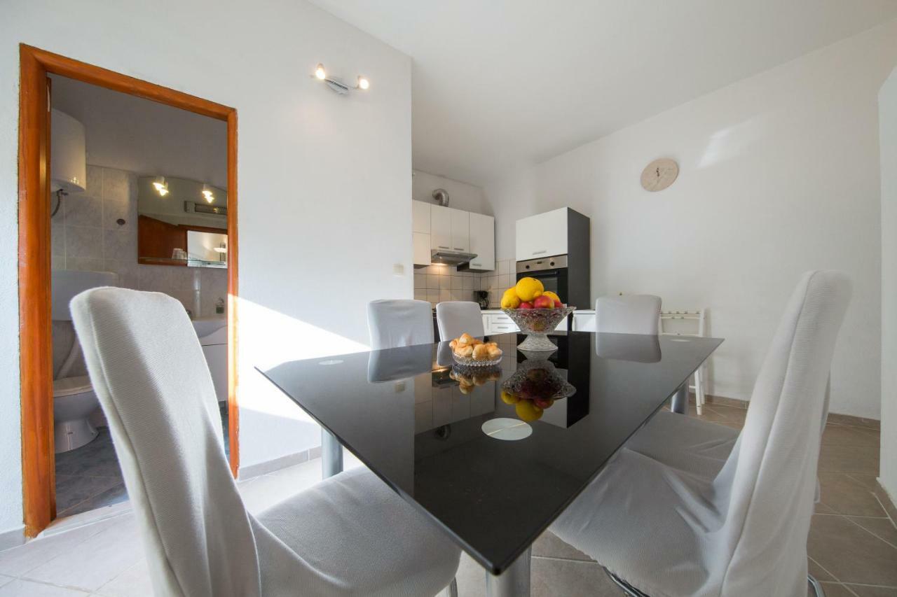 Strma Apartments Vis Kültér fotó