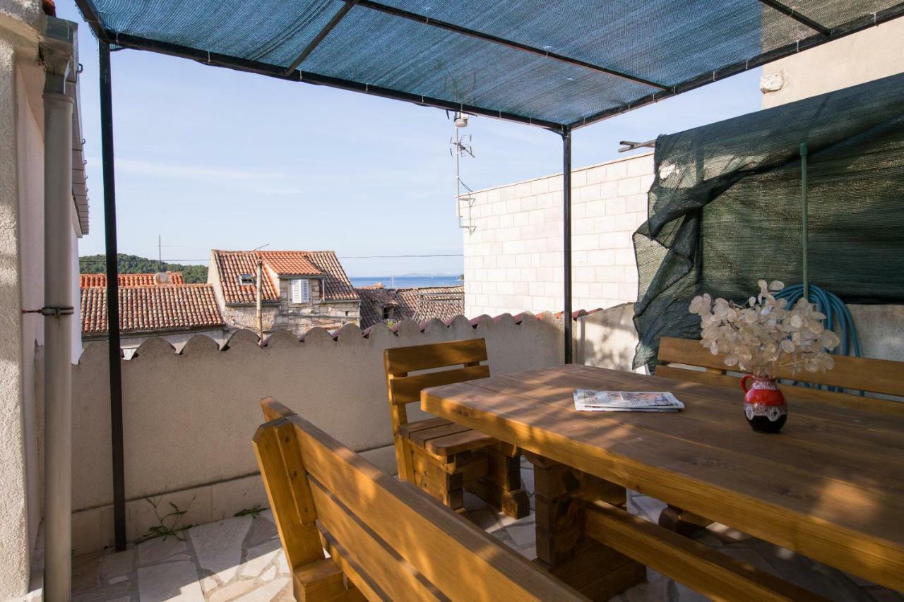 Strma Apartments Vis Kültér fotó